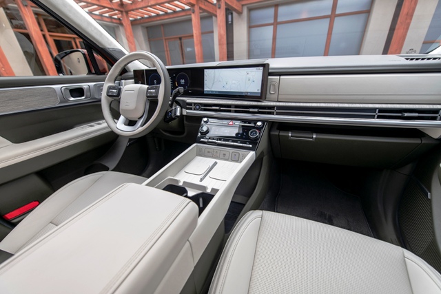 Hyundai Yeni SANTA FE. 
