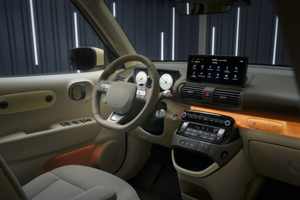 Hyundai INSTER