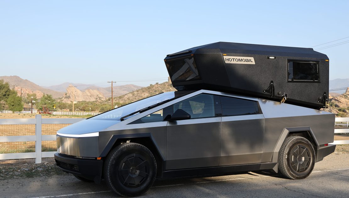 HOTOMOBİL, TESLA CYBERTRUCK İÇİN ÜRETTİĞİ KARAVANI BİTCOİN KONFERANSI’NDA TANITTI 