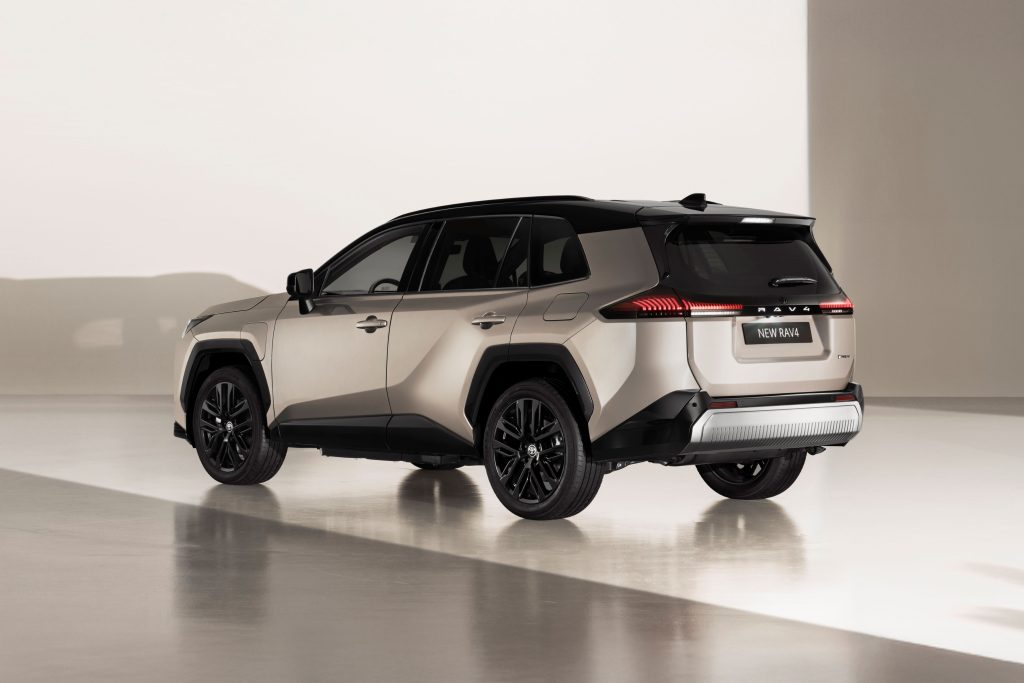 TOYOTA RAV 4