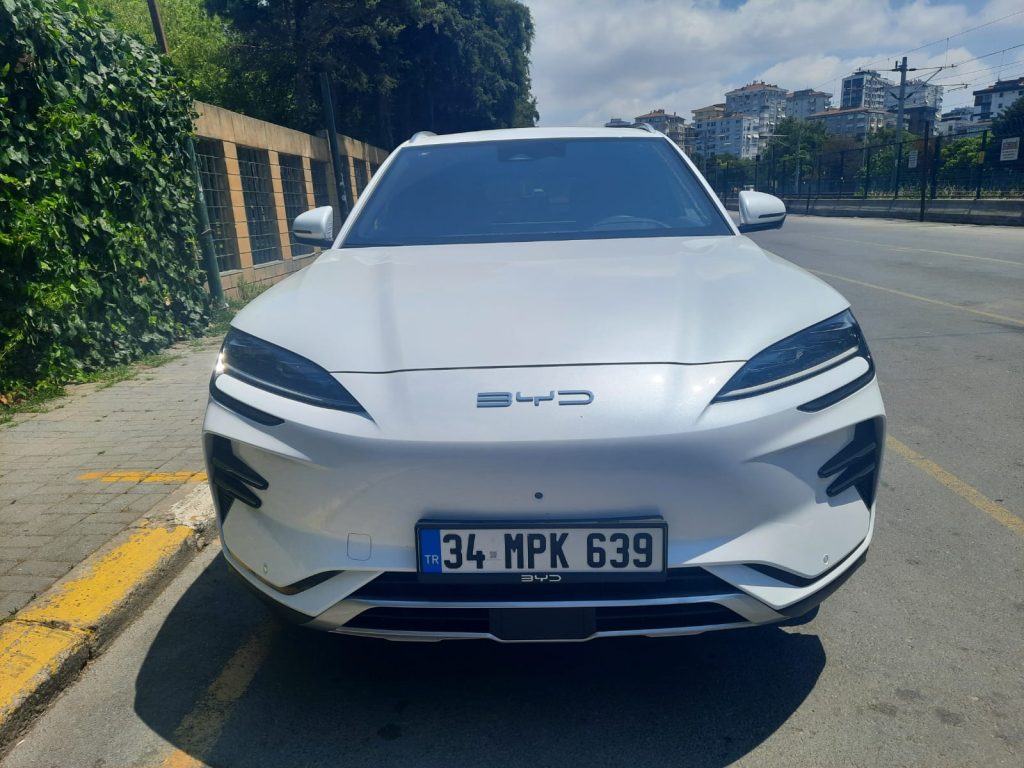 BYD SEAL U EV: