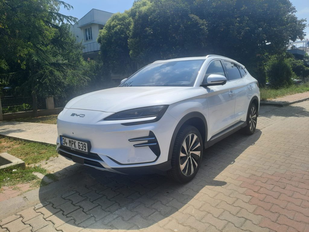BYD SEAL U EV: