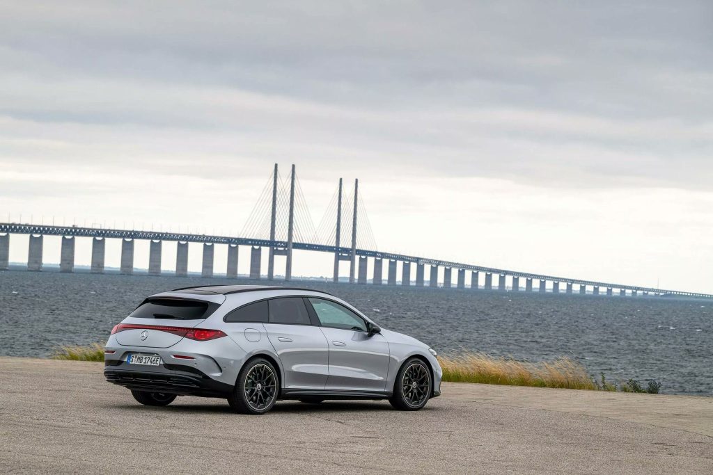 MERCEDES CLA EQ Shooting Brake