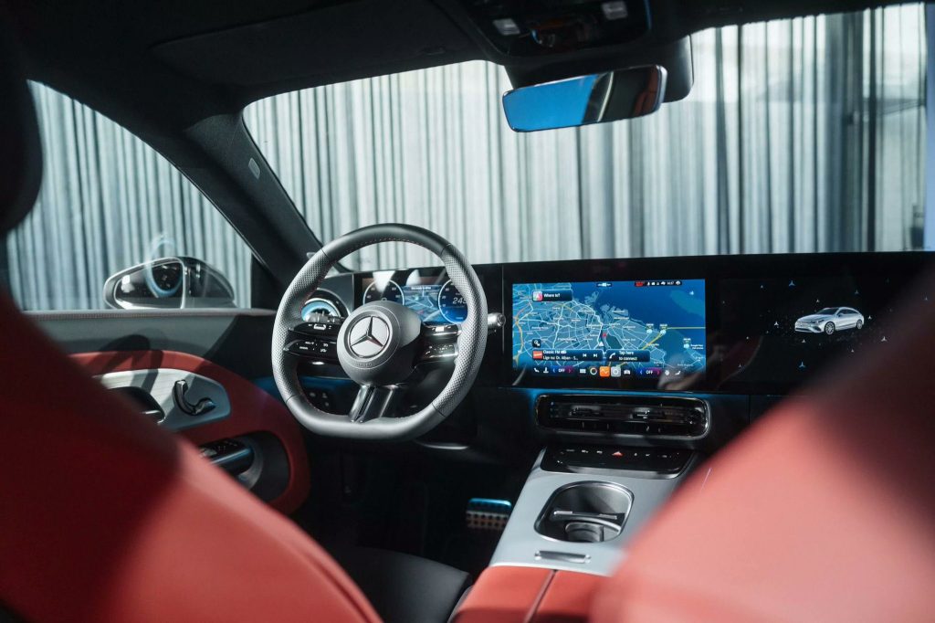 MERCEDES CLA EQ Shooting Brake