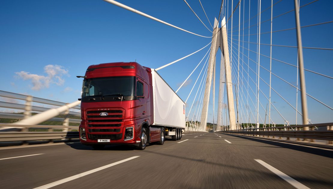 FORD TRUCKS YENİ F-MAX İLE ÇEKİCİ PAZARINDA VİTES YÜKSELTİYOR