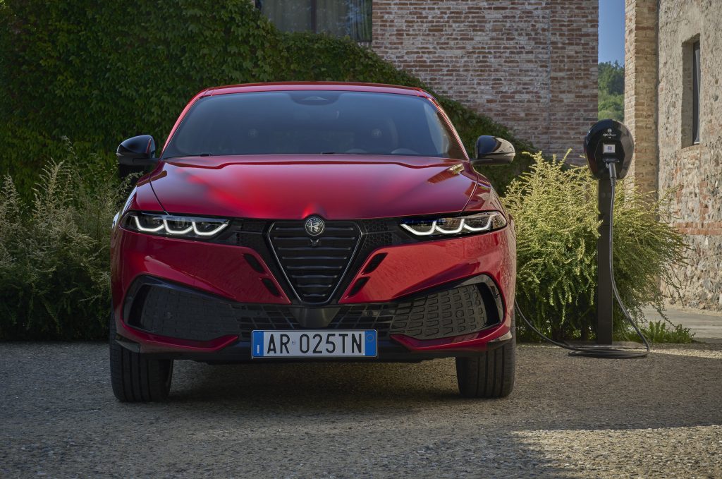 Yeni ALFA ROMEO Tonale
