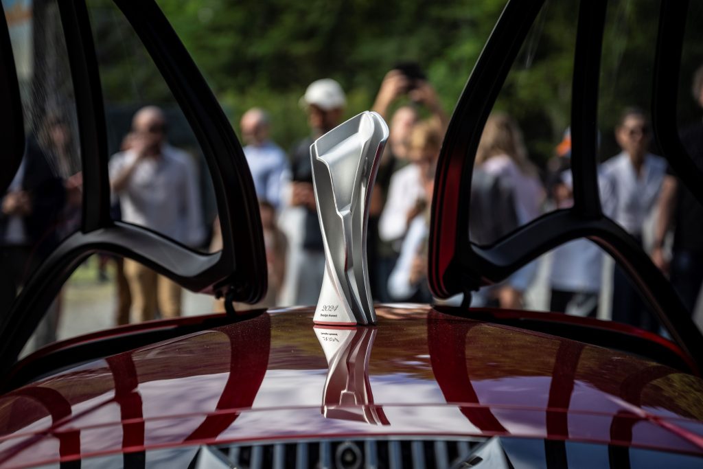 Alfa Romeo 33 Stradale, “Concorso di Eleganza di Villa d'Este”de “Tasarım Konsepti Ödülüne” layık görüldü