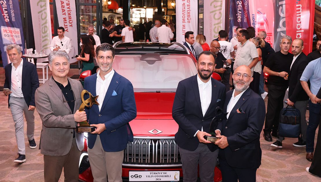 TÜRKİYE’DE YILIN OTOMOBİLİ “Togg T10X” Seçildi