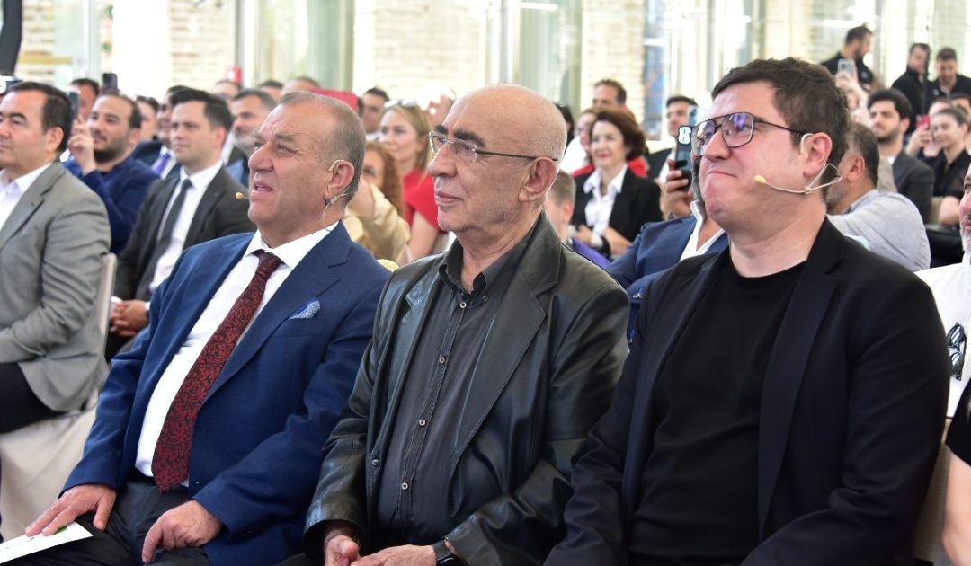 Şener Şen ve İbrahim Büyükak Alpet’in reklam yüzü oldu