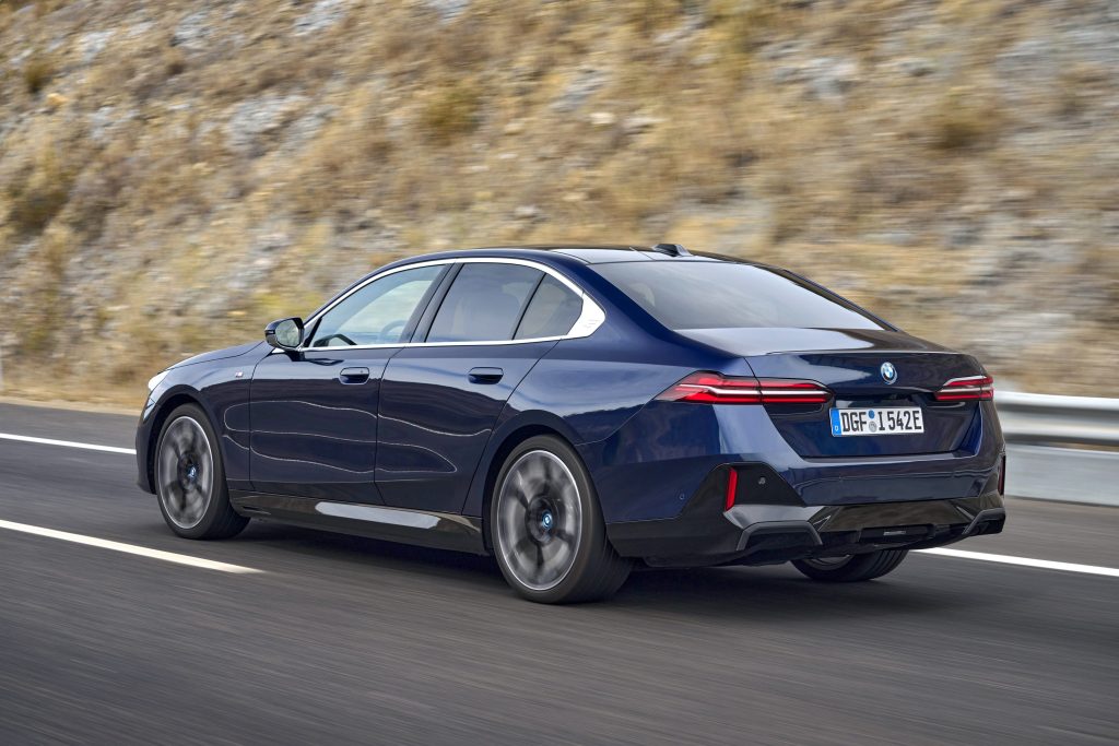 BMW 520i 1.6 Mild Hybrid Sedan