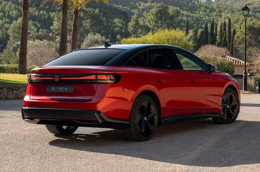 VOLKSWAGEN ID 7 GTX Tourer
