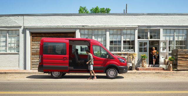Ford Transit Yenilendi