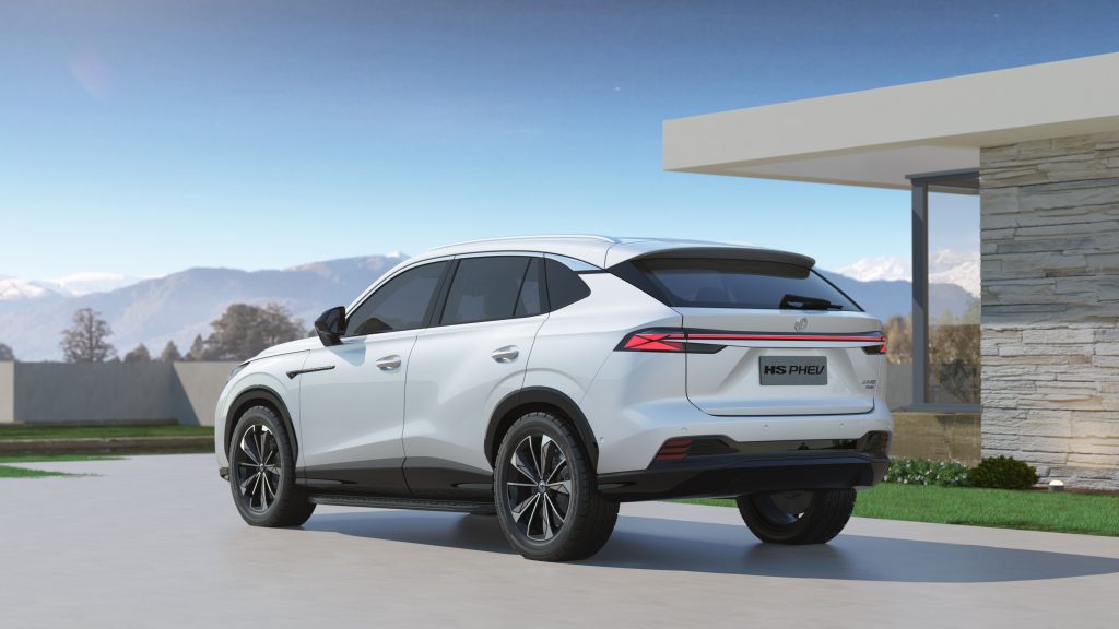 Yeni Çift Motorlu e-HS PHEV İngiltere’de Tanıtıldı!