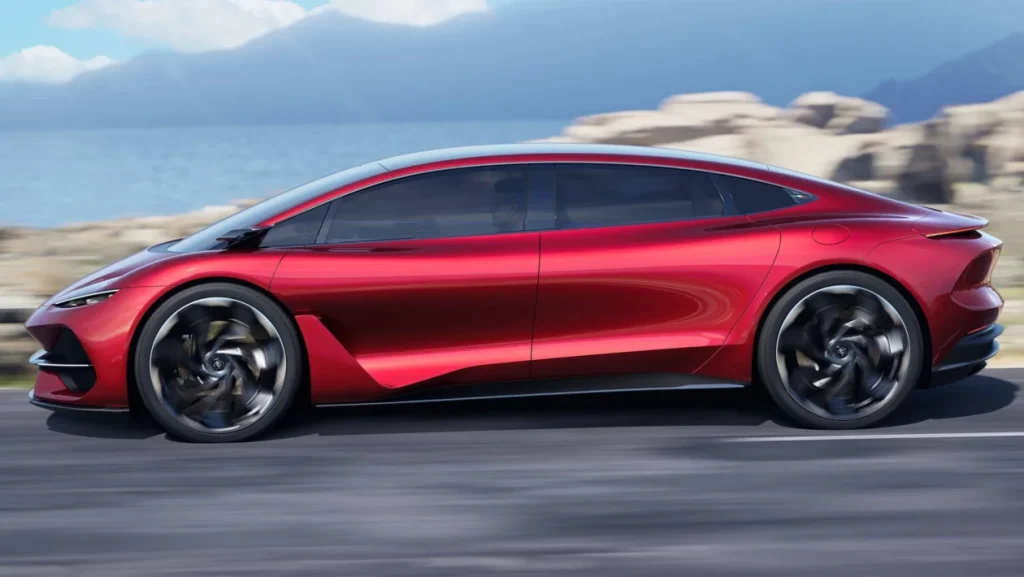 AEHRA Mosciano Sant'Angelo'da 1,2 milyarlık tesisle üretime başlayacak.