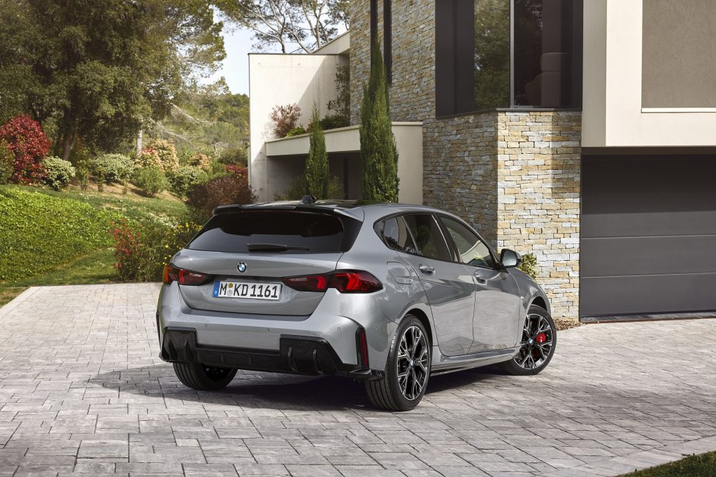 Yeni BMW 120 Satışa Sunuldu