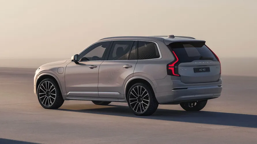 VOLVO EX90