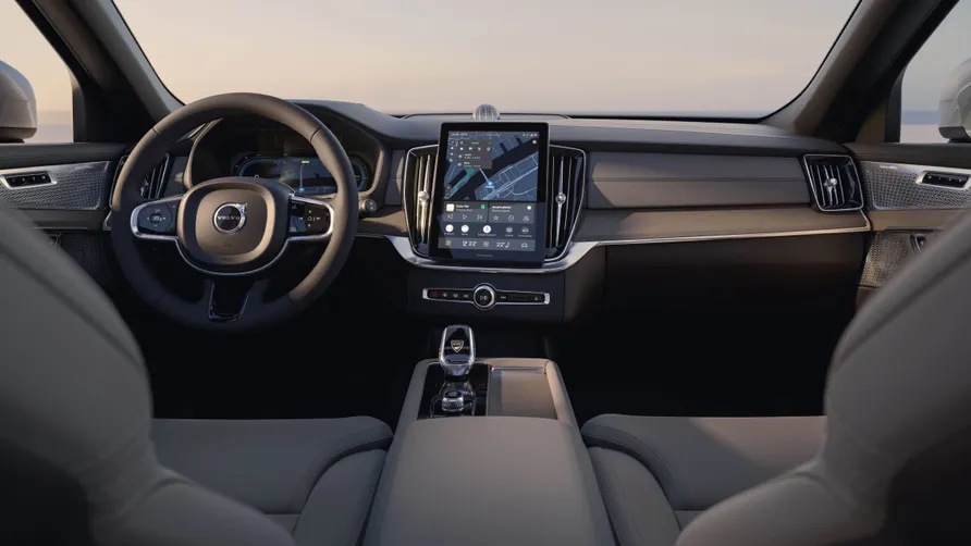 VOLVO EX90