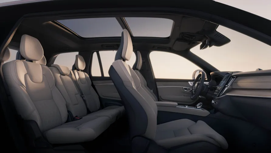 VOLVO EX90