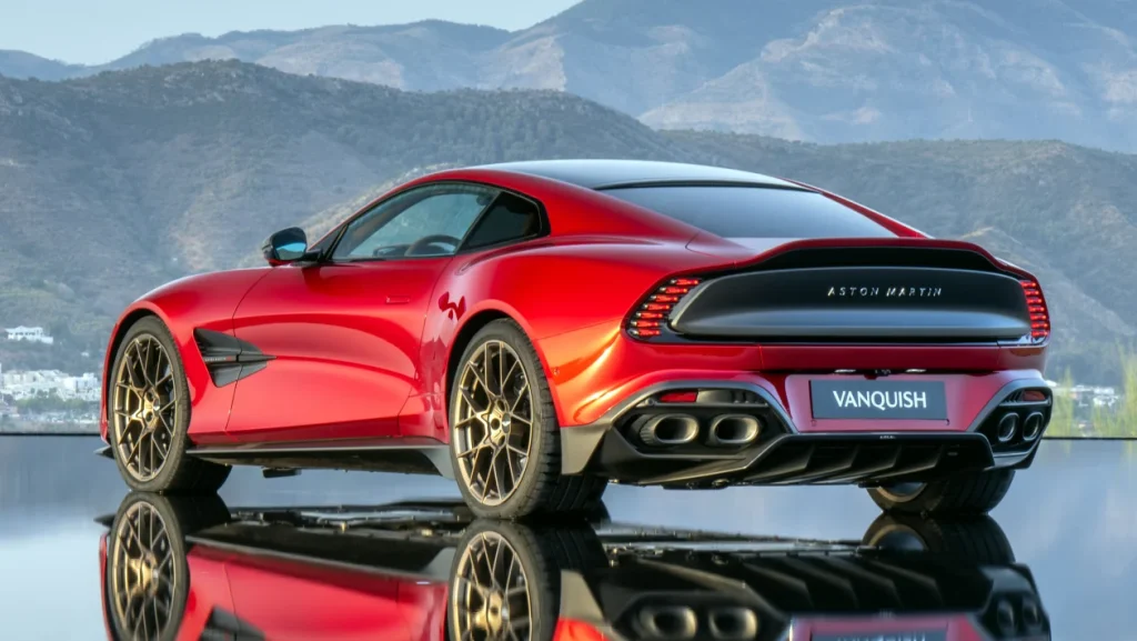 ASTON MARTIN Vanquish