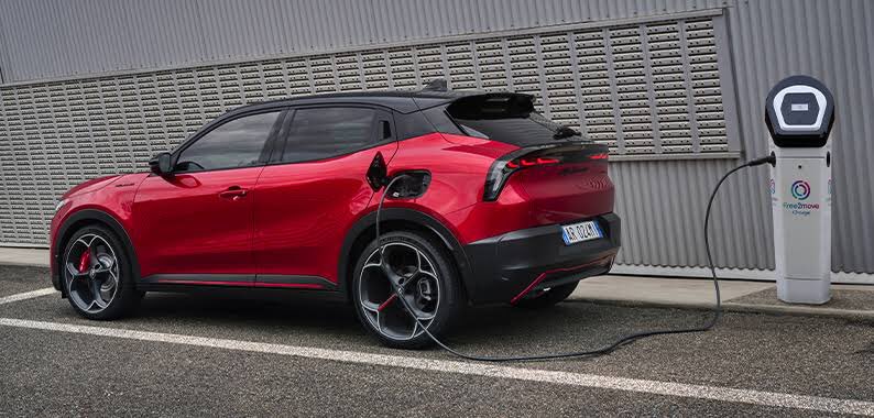 İsim karışıklığı yaşayan ALFA ROMEO Junior Türkiye'de