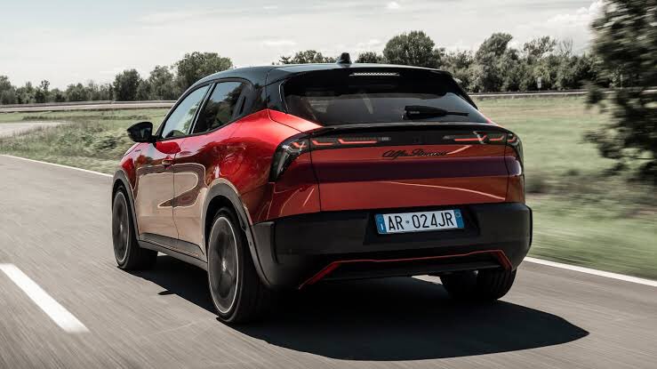 İsim karışıklığı yaşayan ALFA ROMEO Junior Türkiye'de