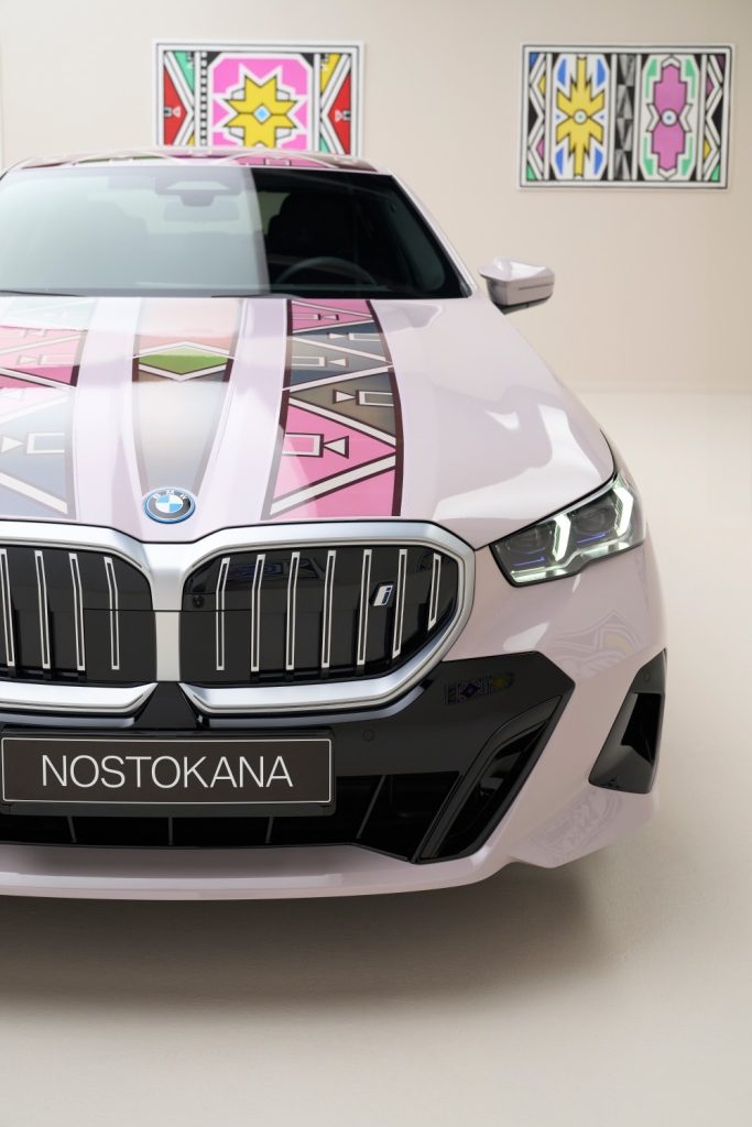 BMW i5 Flow NOSTOKANA, Los Angeles Frieze’den Sonra Contemporary İstanbul’a Geliyor