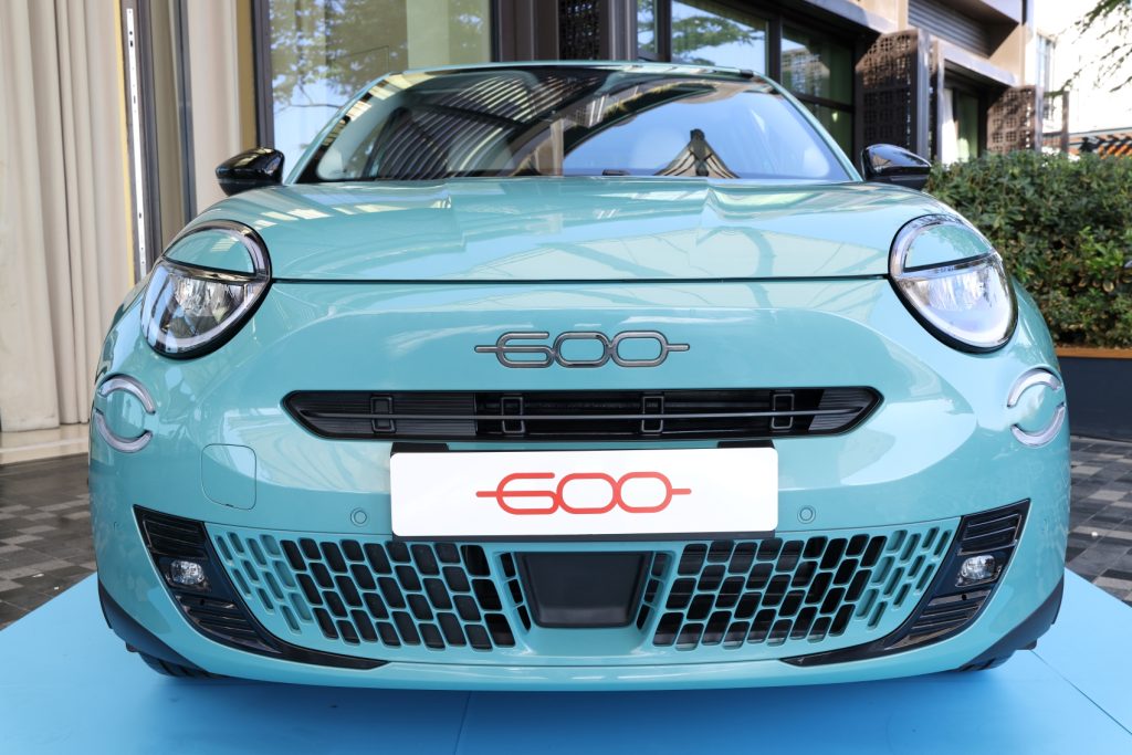 Yeni Fiat 600