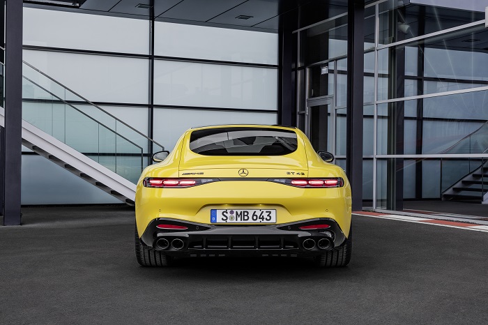 MERCEDES-AMG GT 43 Coupe