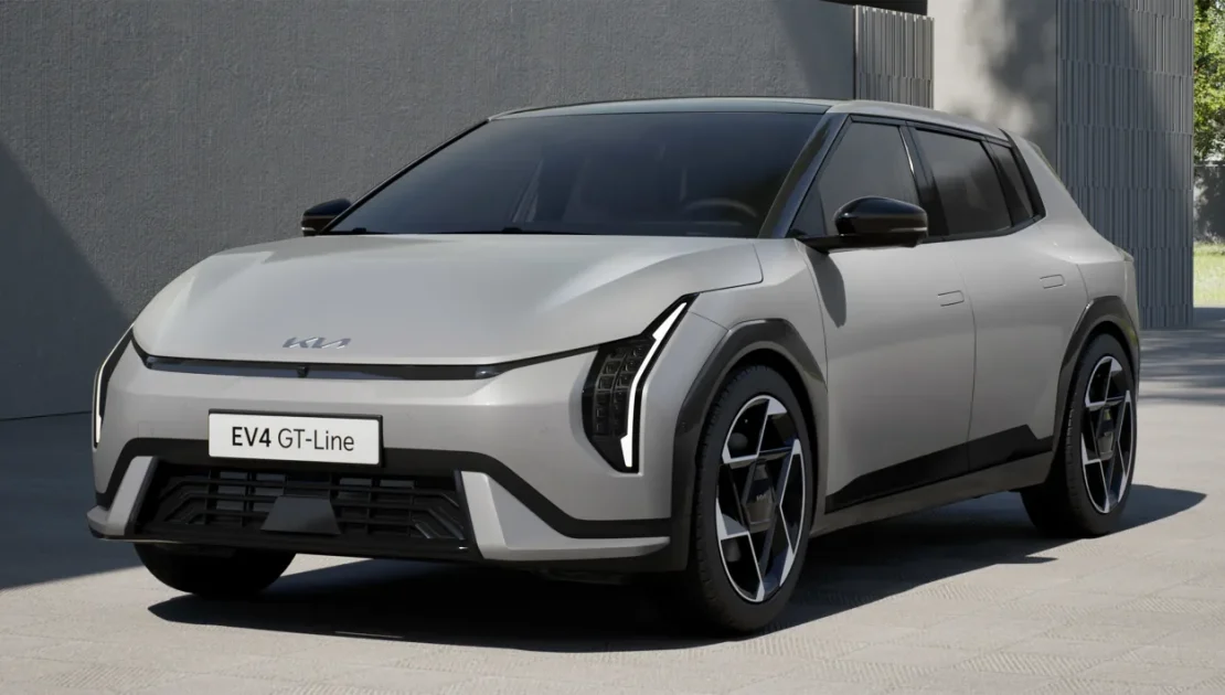 KIA EV4