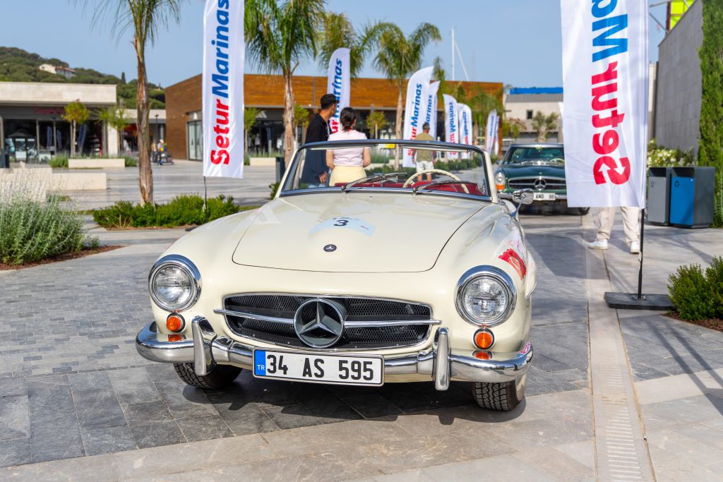 KLASİK OTOMOBİL KULÜBÜ 27. BATI ANADOLU RALLİSİ ve MİDİLLİ TURU