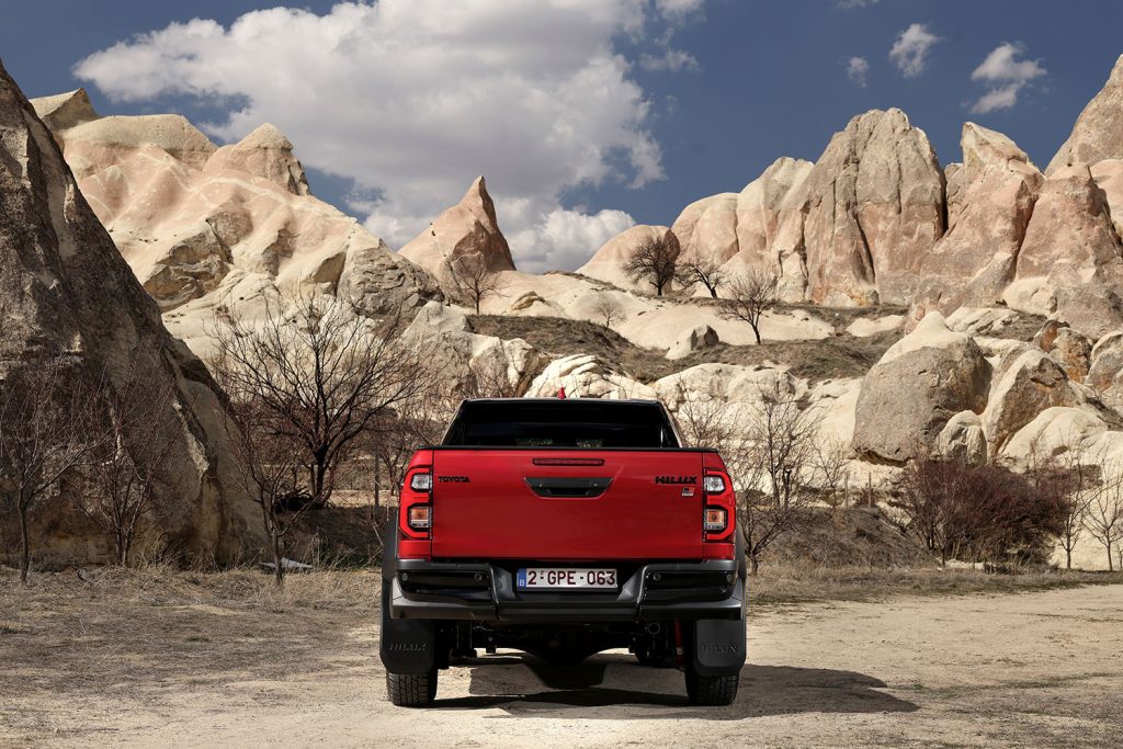 Toyota Hilux’ın En Sportif ve En Güçlü Versiyonu GR SPORT Türkiye’de