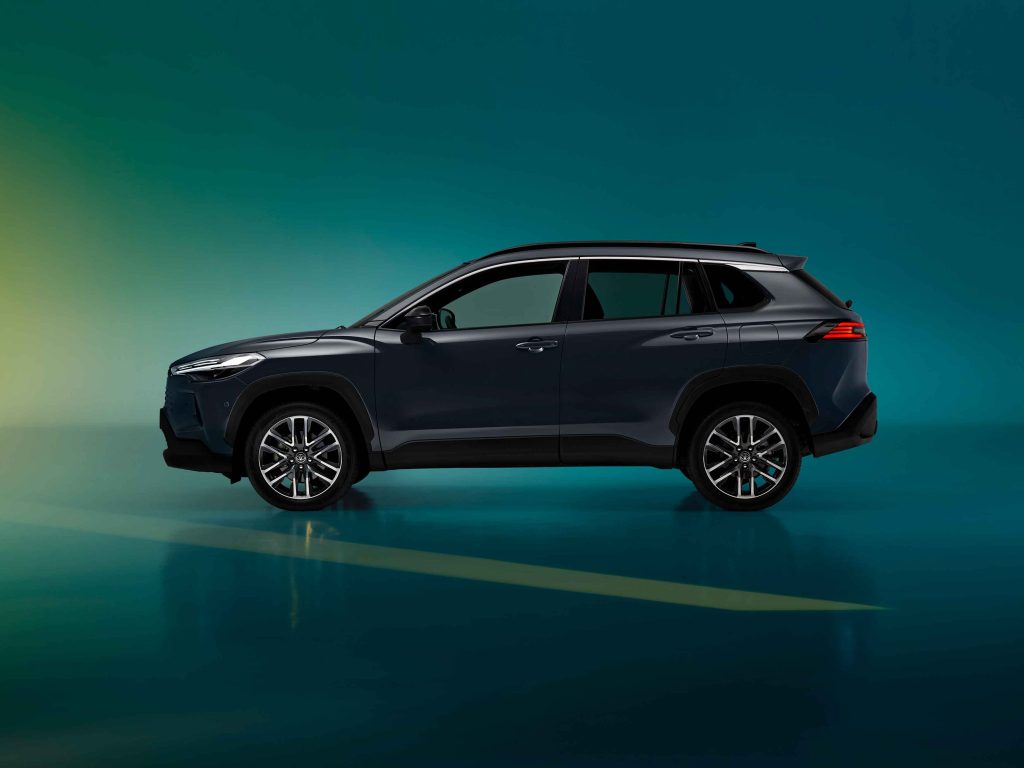 Toyota’nın SUV Modeli Corolla Cross Hybrid Yenileniyor