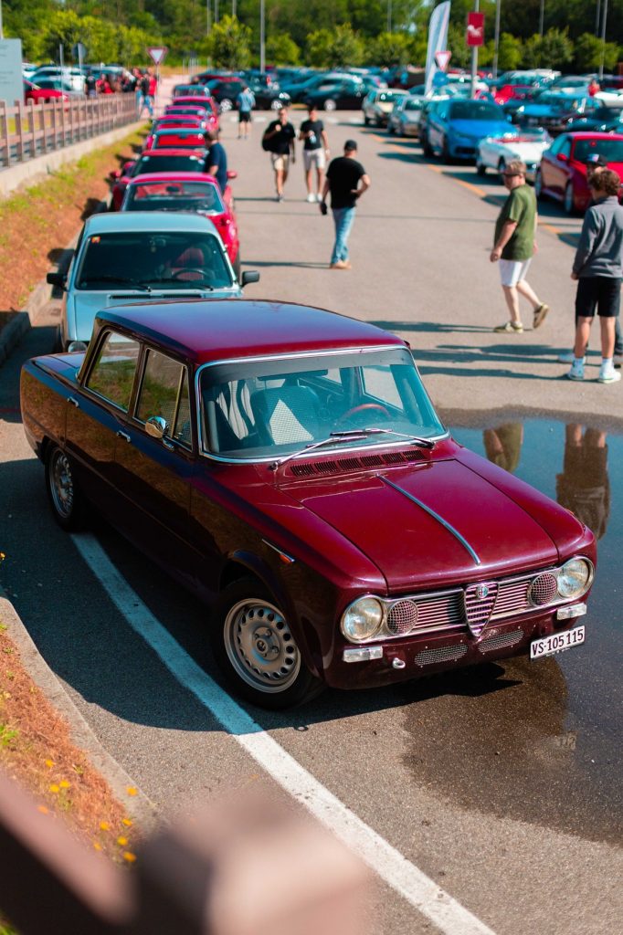 Doğum Günün Kutlu Olsun, Alfa Romeo:
