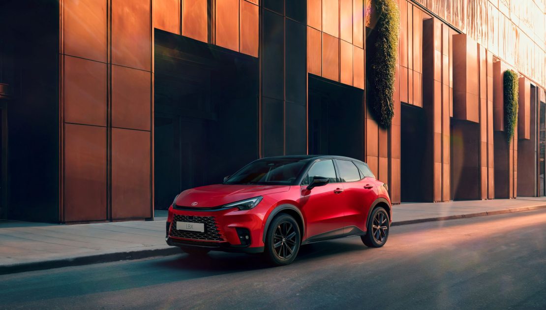 Lexus, LBX’in Limitli Yeni Versiyonu Vibrant Edition’ı Tanıttı