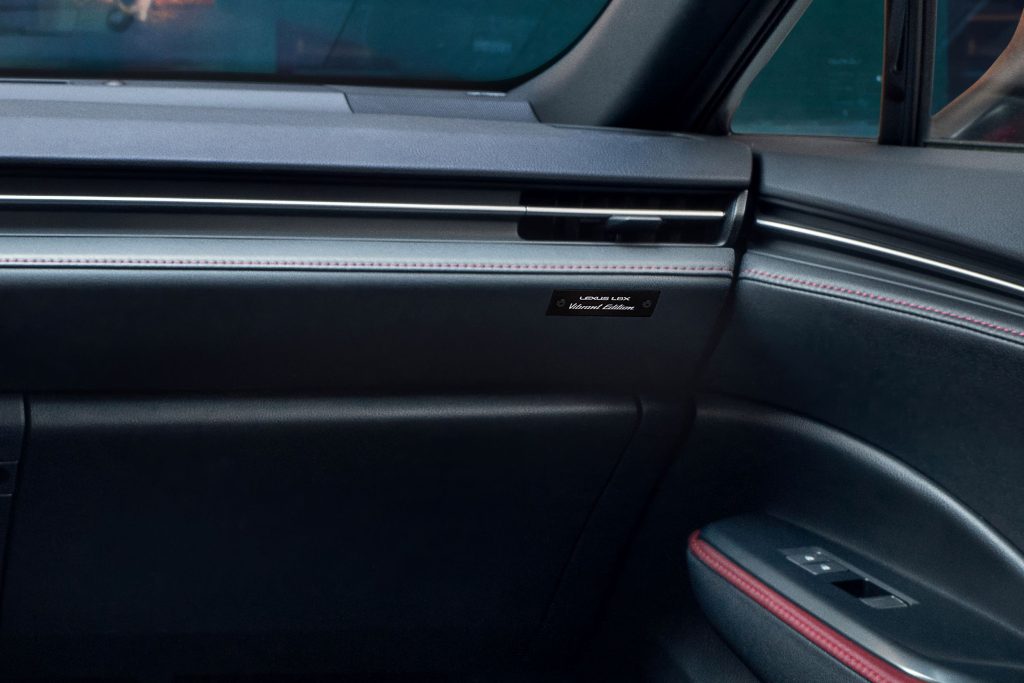 Lexus, LBX’in Limitli Yeni Versiyonu Vibrant Edition’ı Tanıttı