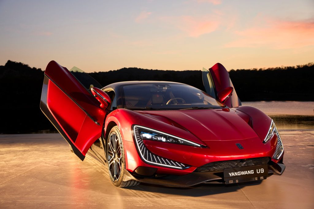 BYD'den Teknoloji Şovu!