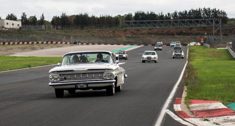 FIVA WORLD RALLY KLASİK OTOMOBİL KULÜBÜ CUMHURİYET RALLİSİ’nde DOSTLUK KAZANDI.