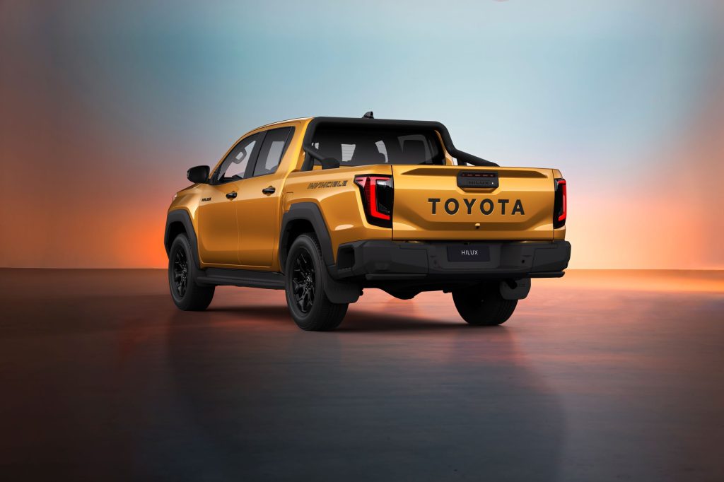 Toyota Hilux’ın Yeni Neslinin Dünya Prömiyerini Gerçekleştirdi