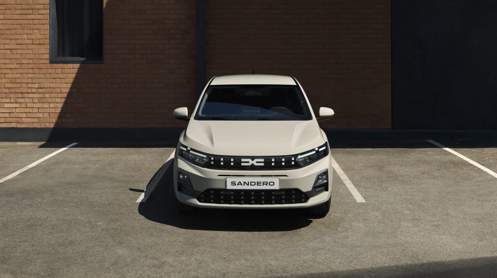 YENİ DACIA Sandero, 1.240.000 TL’den başlayan fiyatıyla Türkiye’de satışa sunuldu.