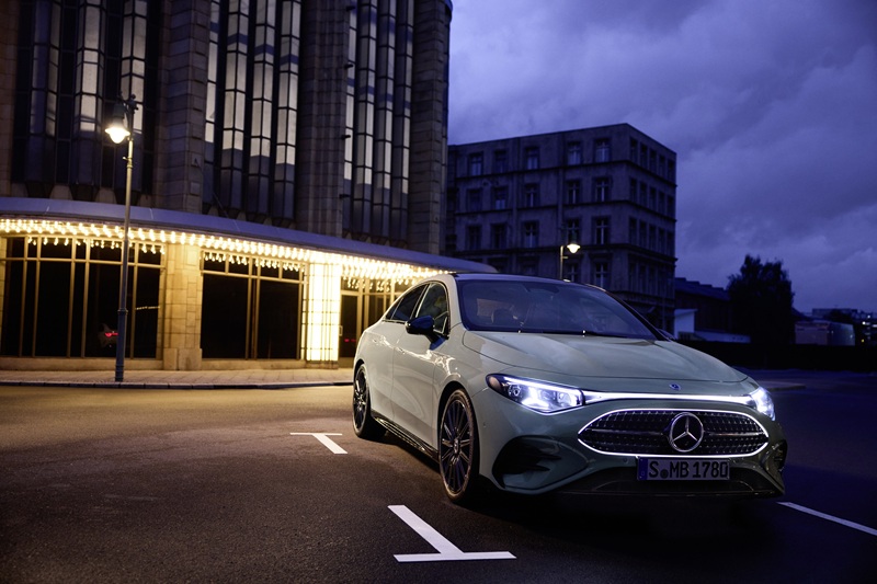 Mercedes-Benz CLA 220 4MATIC, 7 milyon 481 bin liradan satışta