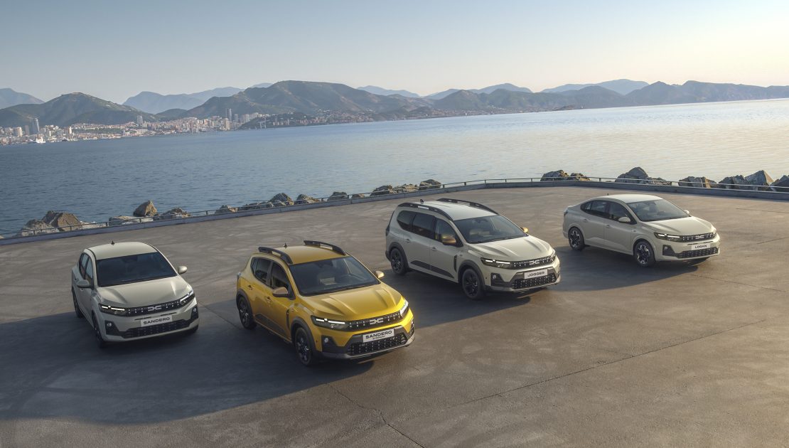 YENİLENEN DACIA MODEL AİLESİ YOLLARA ÇIKIYOR