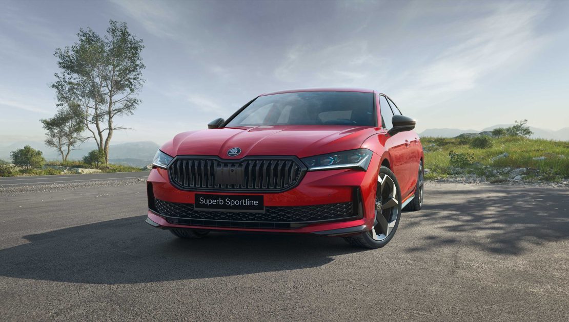 SKODA Superb Sportline MHEV