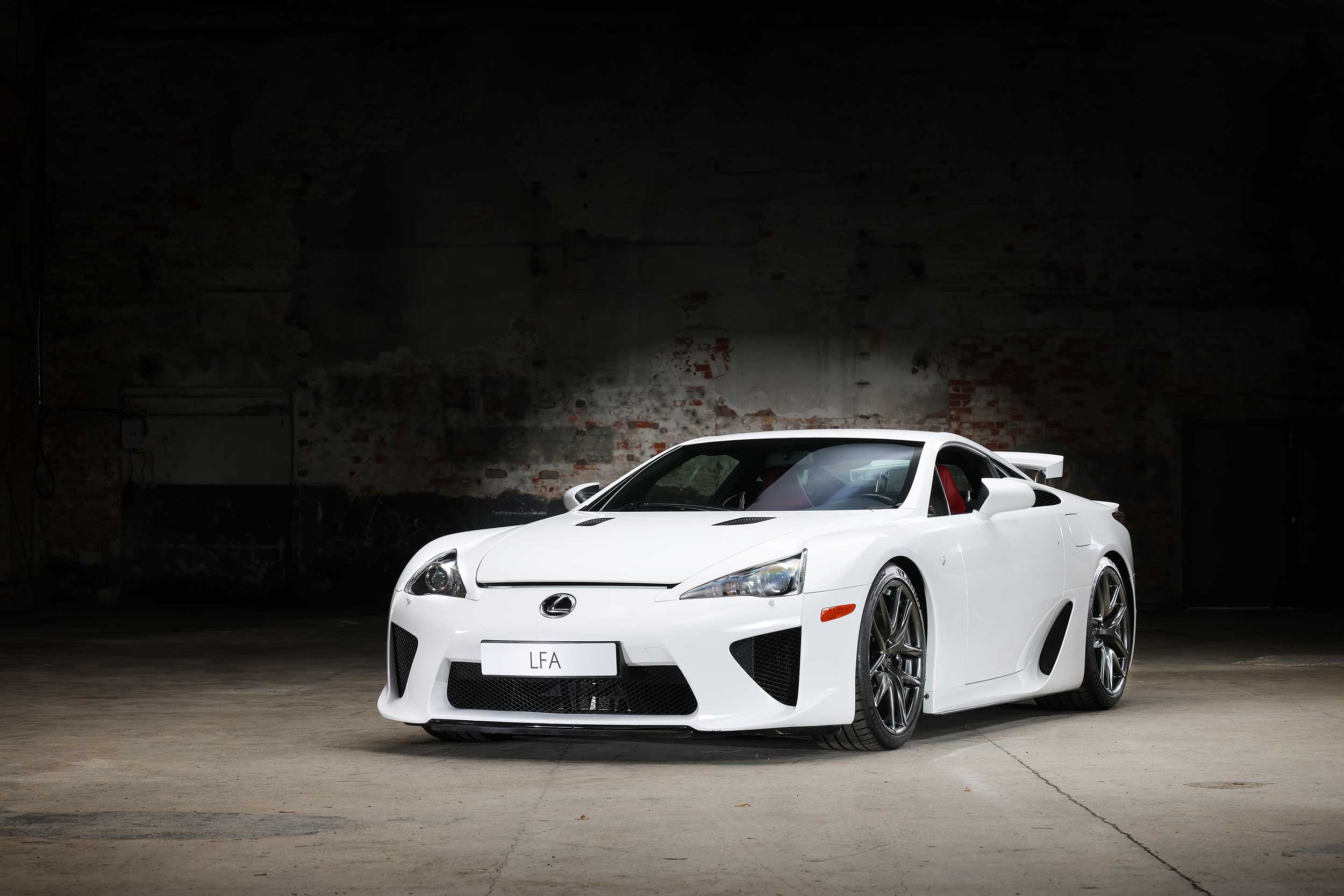 LEXUS LFA