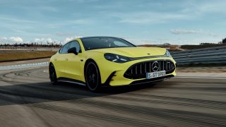 Das neue Mercedes-AMG GT 63 4-Türer Coupé, 2026.

Mercedes-AMG GT 63 4-Türer Coupé | Energieverbrauch kombiniert 21,0-17,9 kWh/100 km | CO2 Emissionen kombiniert 0 g/km | CO2-Klasse: A 

The all-new Mercedes-AMG GT 63 4-Door Coupé, 2026.

Mercedes‑AMG GT 63 4-Door Coupé | combined energy consumption 21.0-17.9 kWh/100 km | combined CO2 emissions 0 g/km | CO2 class: A