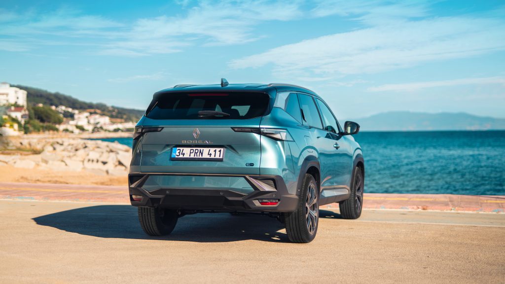 YENİ RENAULT BOREAL YOLLARA ÇIKIYOR