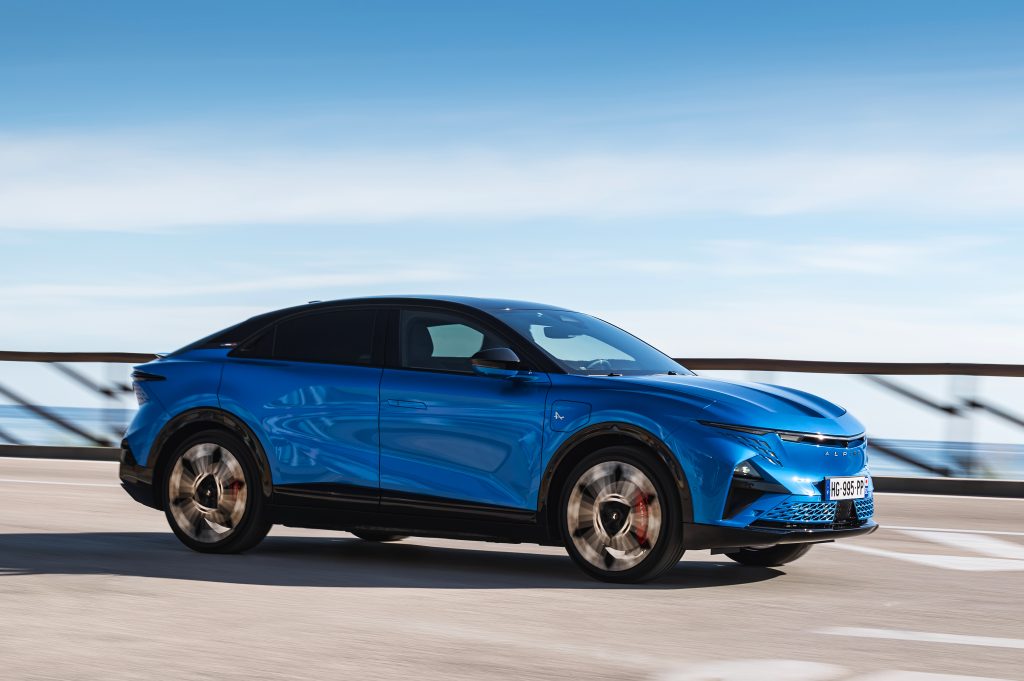 ALPINE A 390