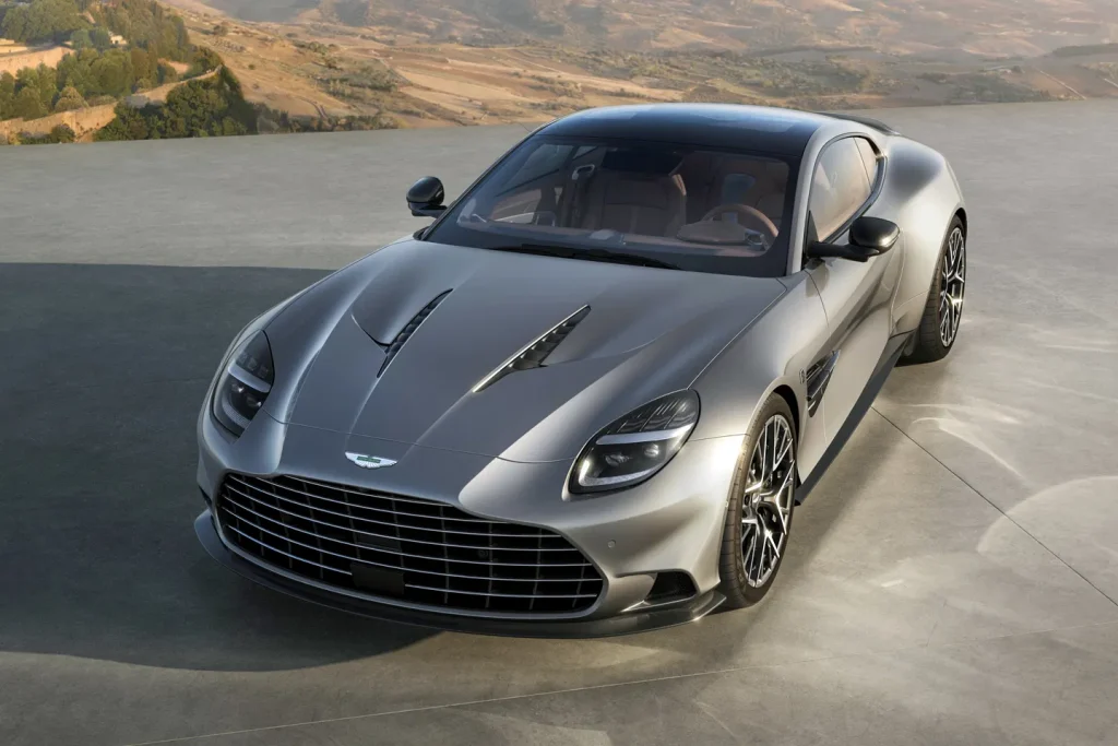 Aston Martin Vanquish 25, ikonik GT'nin 25. yılını kutlamak için tanıtıldı.