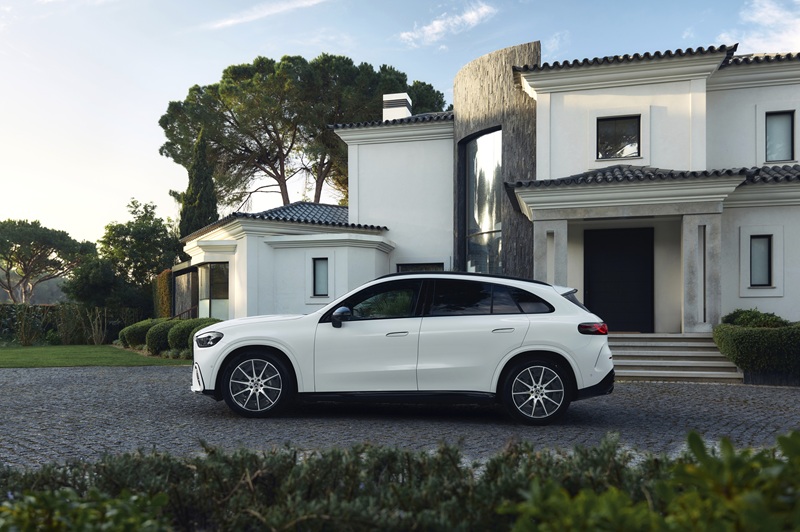 Yeni elektrikli MERCEDES GLC, Türkiye’ye özel 5.720.000 liralık versiyonuyla satışta