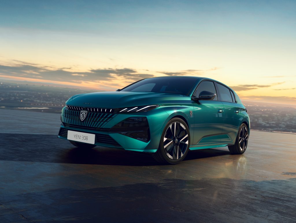 YENİ PEUGEOT 308, 2.360.000 TL’den başlayan fiyatlarla TÜRKİYE’DE YOLLARA ÇIKTI!