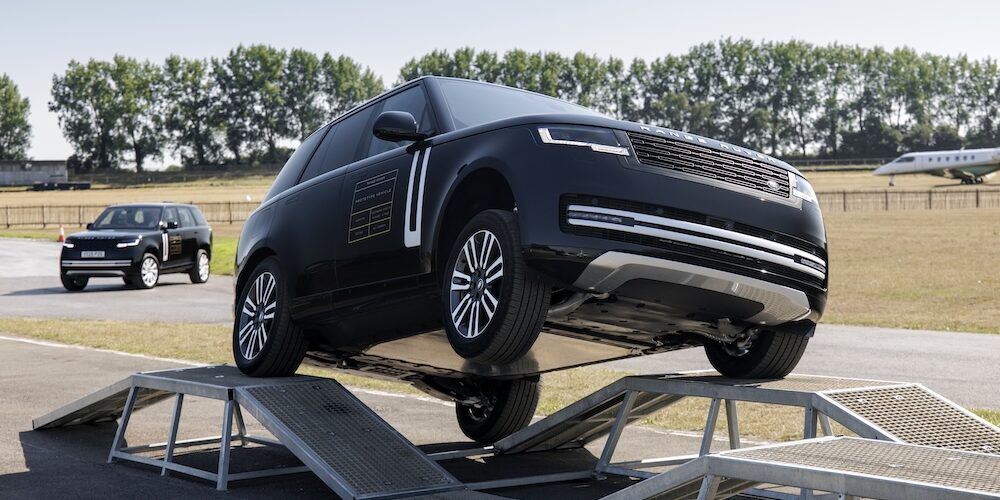 RANGE ROVER Electric